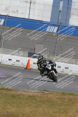 media/Nov-26-2022-Fastrack Riders (Sat) [[b001e85eef]]/Level 2/Session 3 Outside Turn 9/